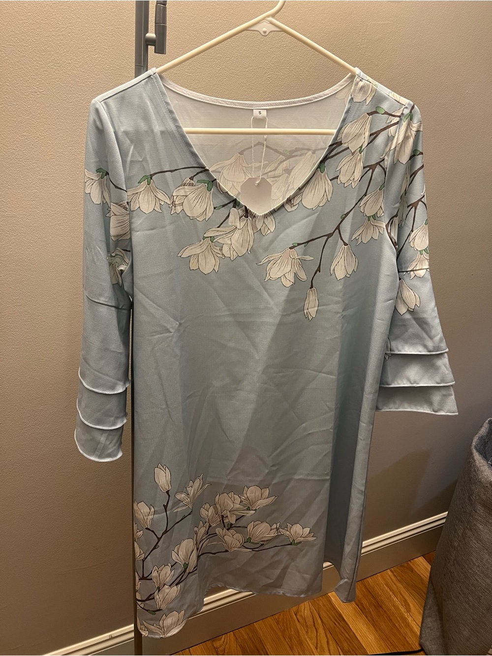 NWT Vala Nio dress S